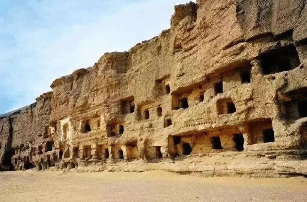 What is the significance of the Mogao Caves? 14 Mogao Grottoes Monk's Quarters Cave Image