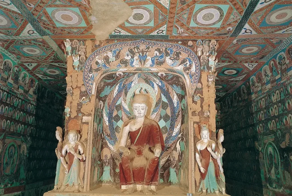 What is the significance of the Mogao Caves? 6 Dunhuang Mogao Caves “Central Pillar Cave” Image: Cave 428